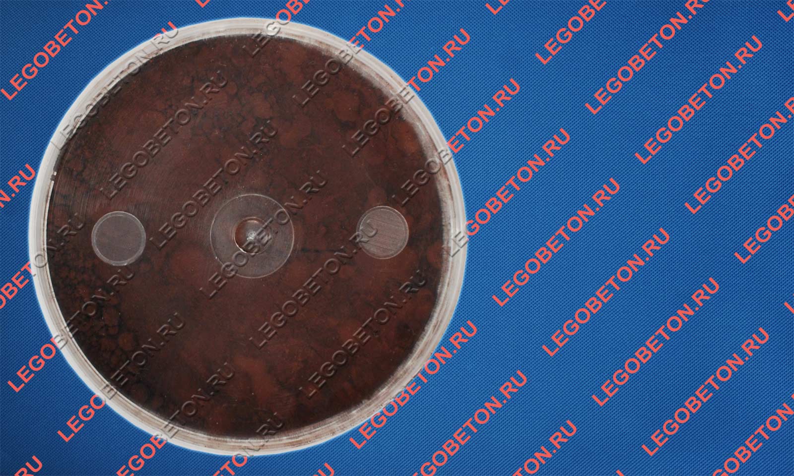 фасованный пигмент коричневый 686, пигмент коричневый 686 в пластиковой таре, фасованный неорганический пигмент коричневый 686, фасованный железооксидный пигмент коричневый 686, фасованный пигмент коричневый 686 для тротуарной плитки купить