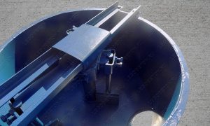 принудительный бетоносмеситель на 200 л. - фото чаши с открытым окном выгрузки
