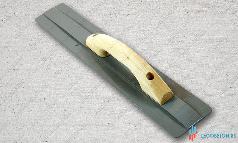 01-Терка ручная большая 520х80-1 Гладилка для бетона ручная большая 520х80 купить в Москве