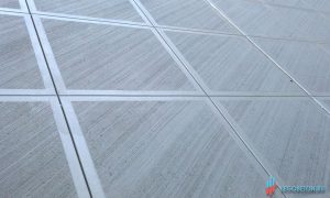 пример брашированого бетона - щетка + декоративный нарезчик швов