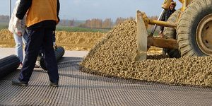 Дорожная сетка базальтовая (геосетка) СБНП 50(25)-грунт — изображение 3